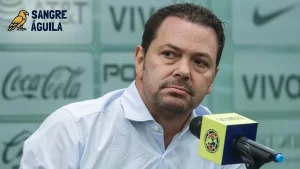 Santiago Baños Club América